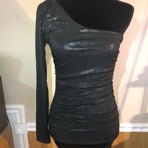 Sparkly one-sleeved dress